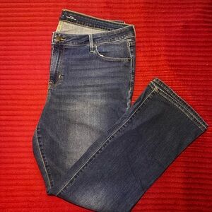 Old Navy Women’s Mid Rise Kicker Boot-Cut